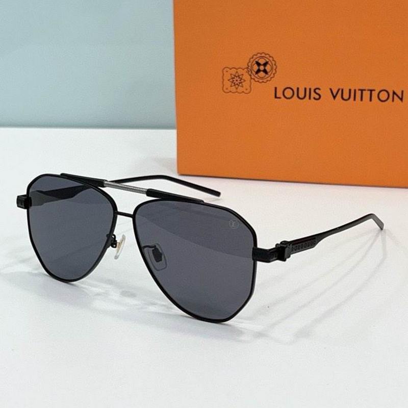 LV Sunglasses 1080